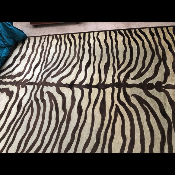 Saphir Area Rug - Picture 4 of 6